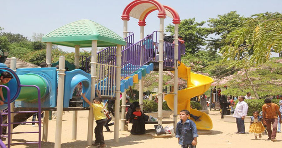 حدائق إربد تستقبل أكثر من 50