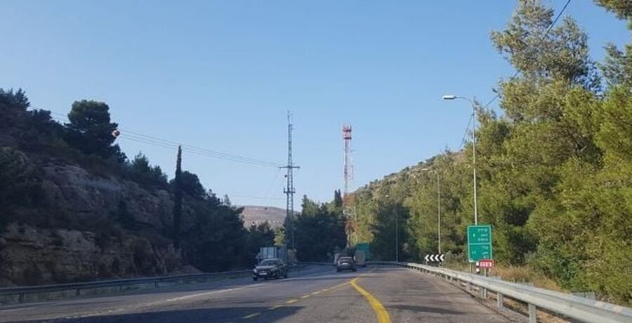 اصابة مستوطن في عملية إطلاق نار