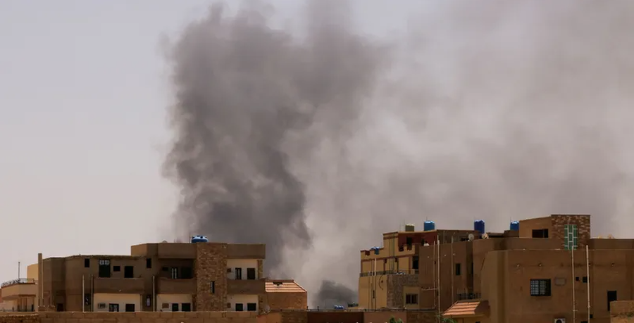 واشنطن: نبحث مع طرفي الصراع بالسودان