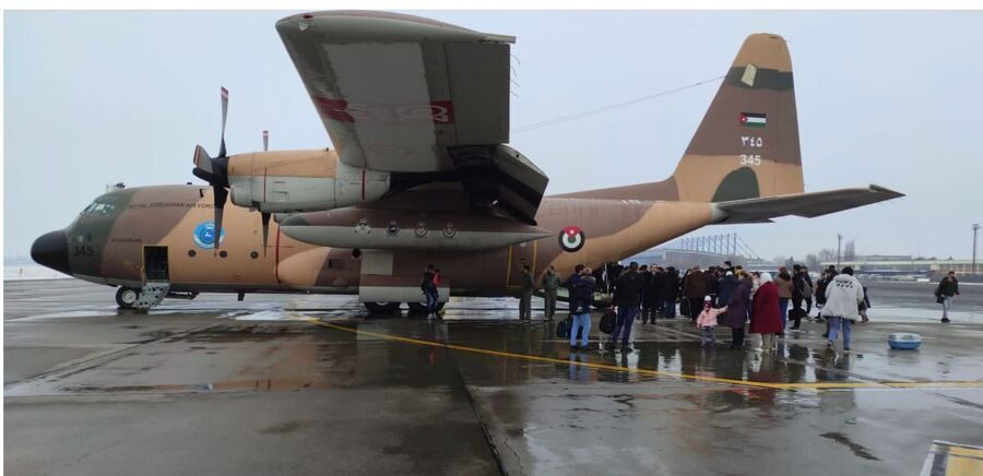 الخارجية: طائرة إجلاء سابعة تصل إلى