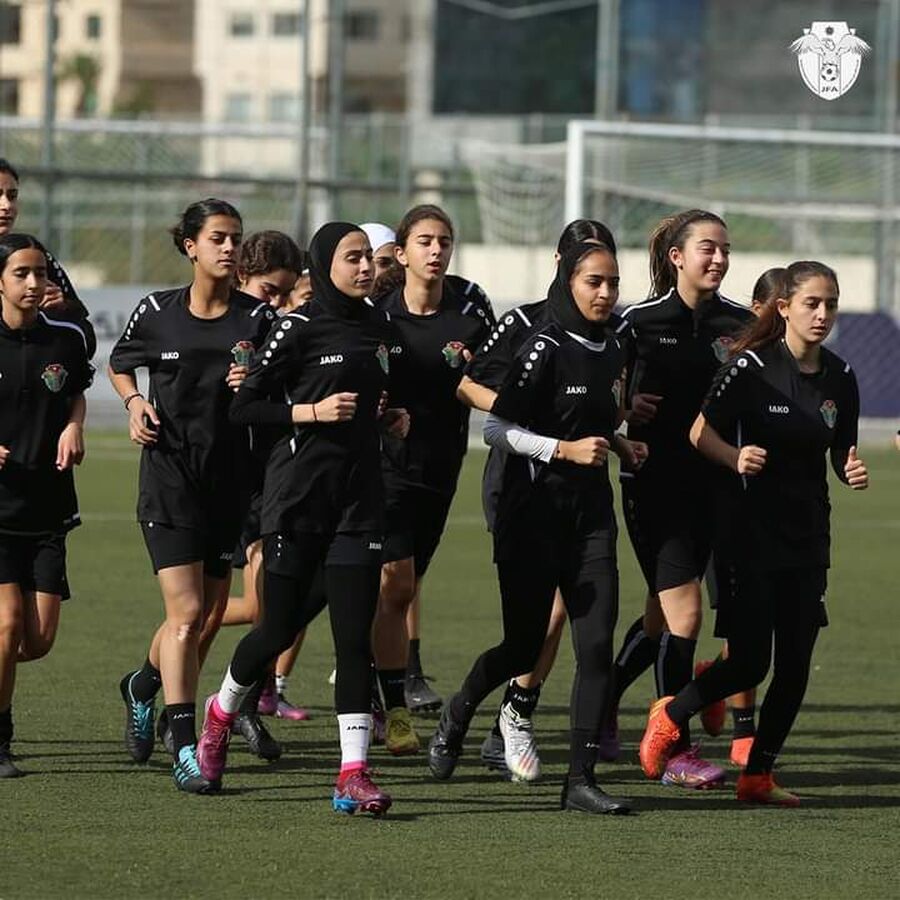 منتخب ناشئات الأردن يتطلع لانطلاقة قوية