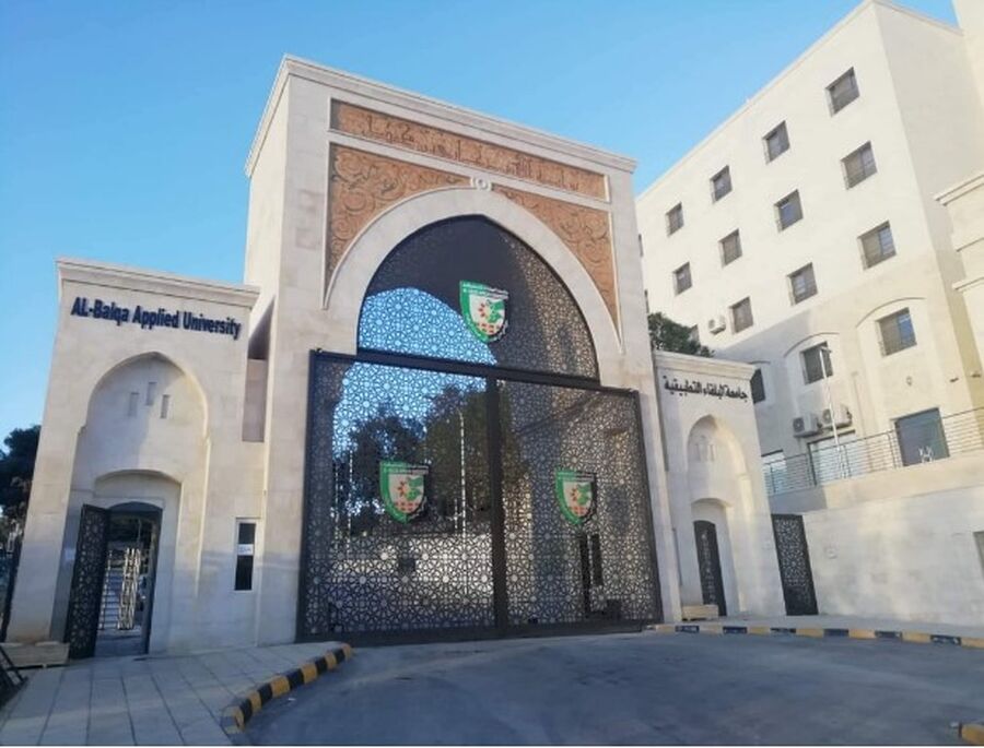 بدء الامتحان العملي لطلبة الشامل