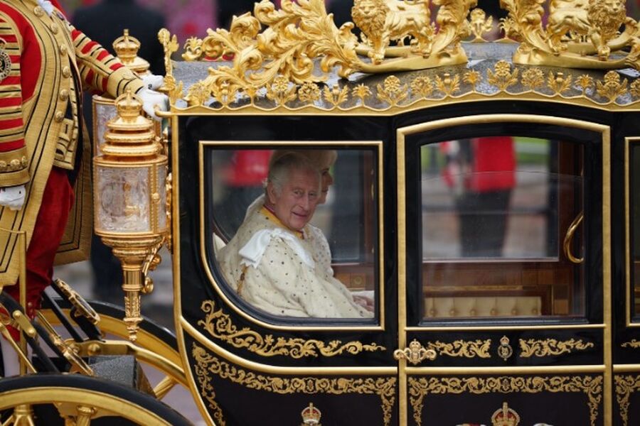 شاهد الملك عبدالله الثاني والملكة رانيا