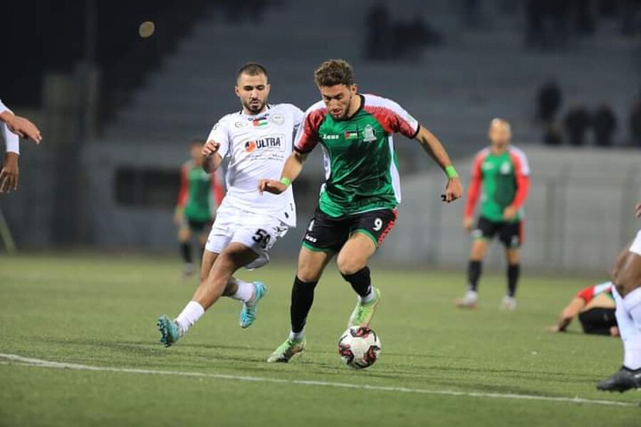 الفلسطيني زيد القنبر مرشح للعب في