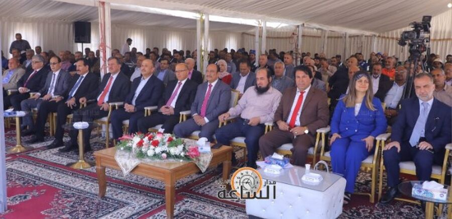 البترول والكيماويات تكرم أقدم عشرين موظف