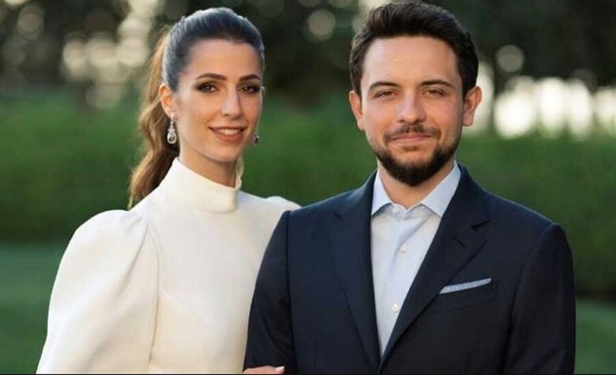 أميرتان يابانيتان تحضران حفل زفاف ولي