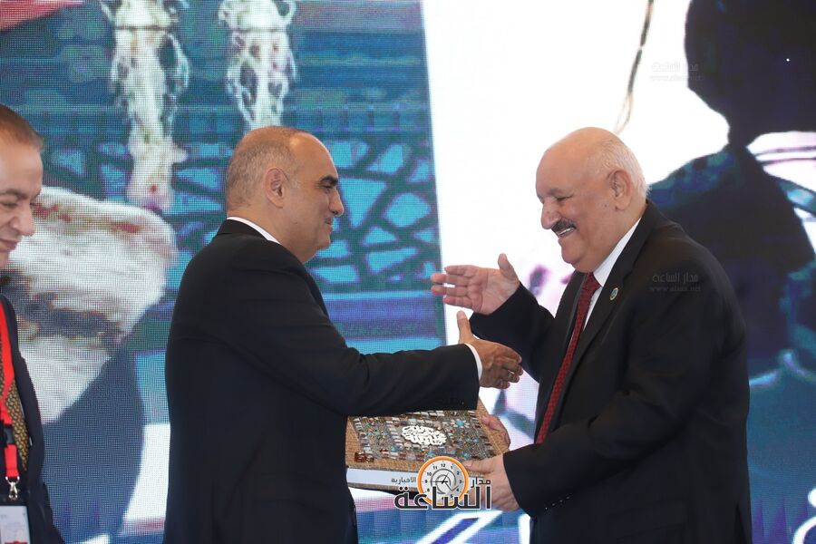 ابو شعيرة يكرم بشر الخصاونة (صور)