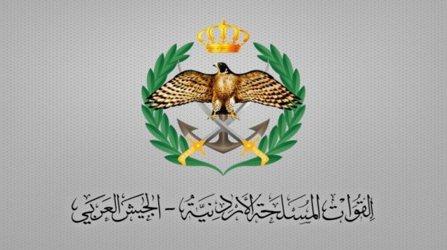الجيش: تفجير ألغام قديمة على الشريط