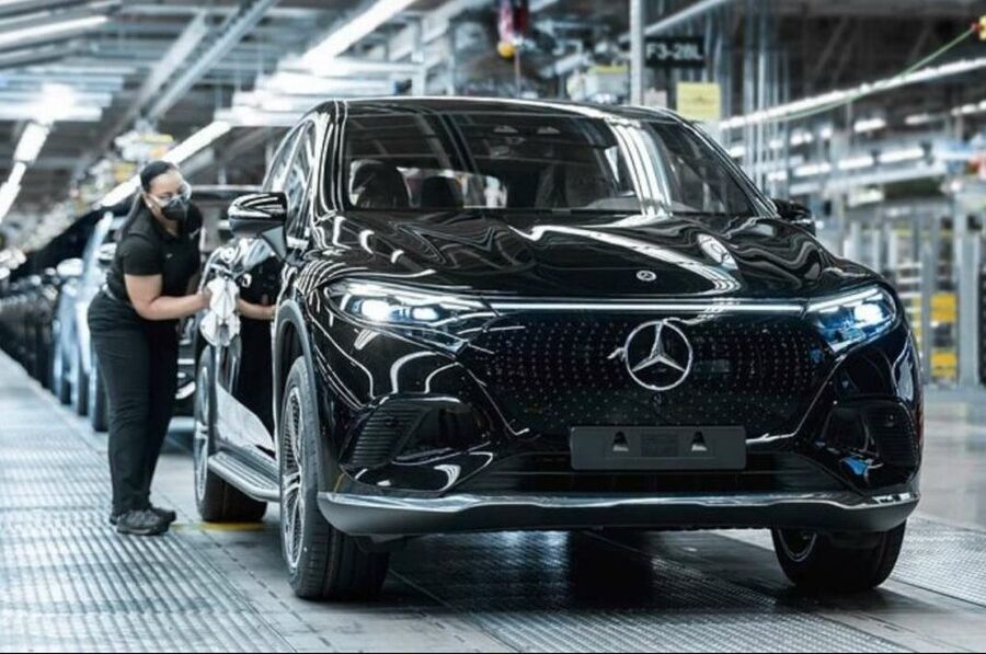 إطلاق نار بمصنع مرسيدس في ألمانيا..