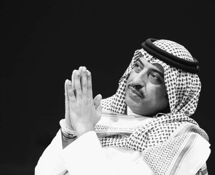 كيف نعى الفنان أصيل أبو بكر