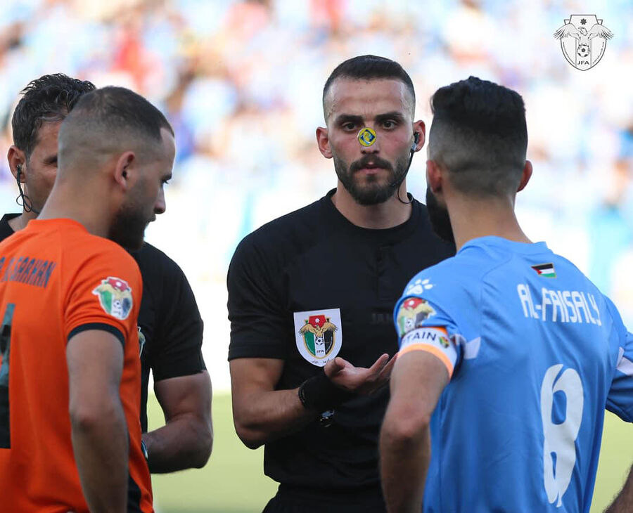 مفاجأتان في الجولة الأولى للدرع