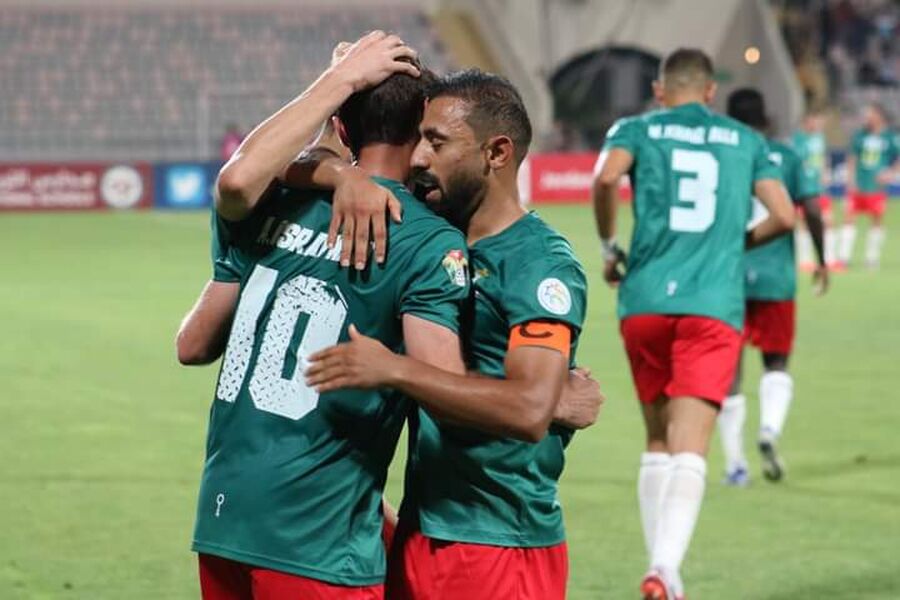 هل ينضم قائد نادي الوحدات لصفوف