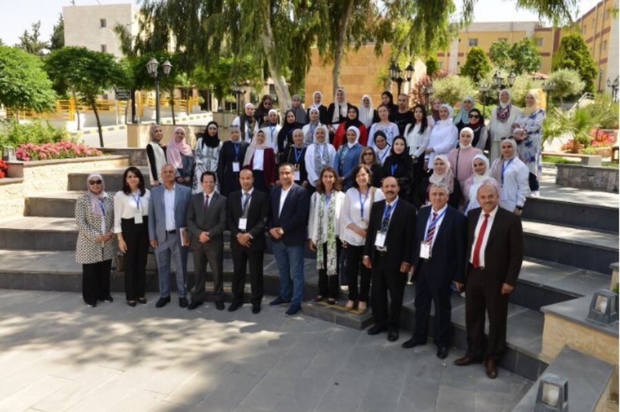 الملتقى التربوي الأول للمعلمين يناقش تحديات