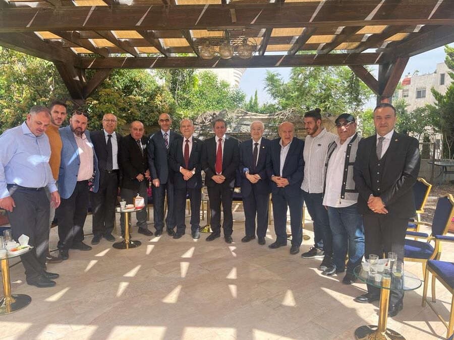 فؤاد أبوحمدان يحتفي بوزير المهجرين اللبناني