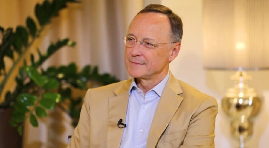 السفير الهولندي لدى عمّان يشيد بأهمية