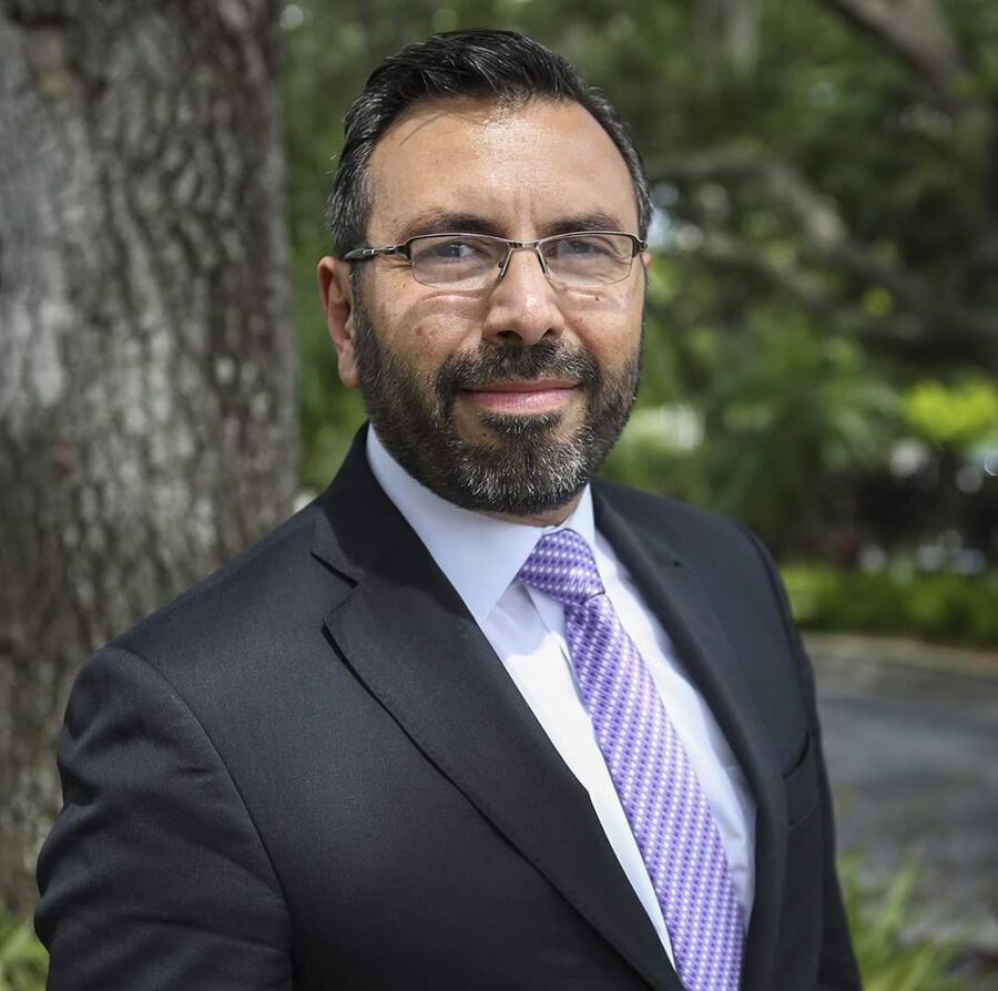 عريفج أمينا عاما مساعدا للشؤون القانونية