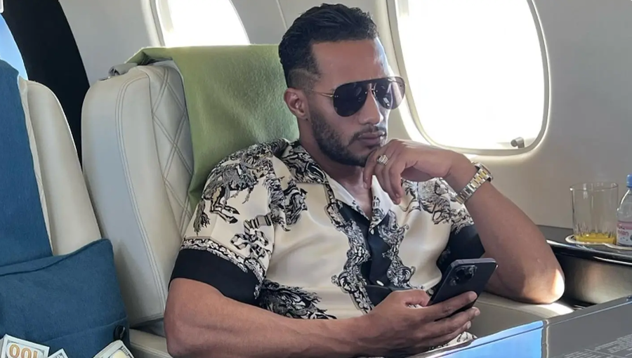 محمد رمضان يغضب متابعيه بتصرف غير