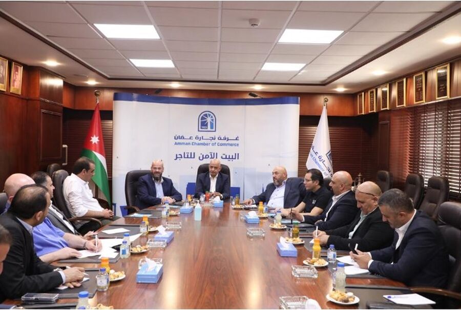 تجارة عمّان تبحث مع وكلاء الهواتف