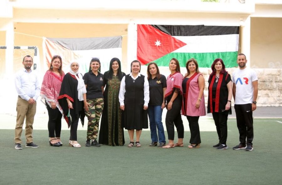 كلية سيدة الناصرة تحتفل بعيد الاستقلال