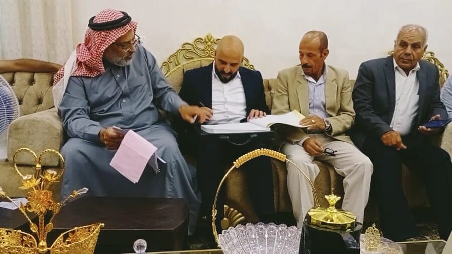 الزبون والدبوبي.. نسايب