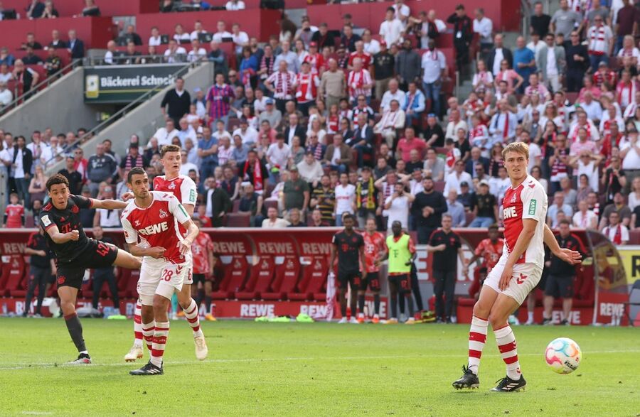 جنون بوندسليغا 71 نقطة.. بايرن يسجل