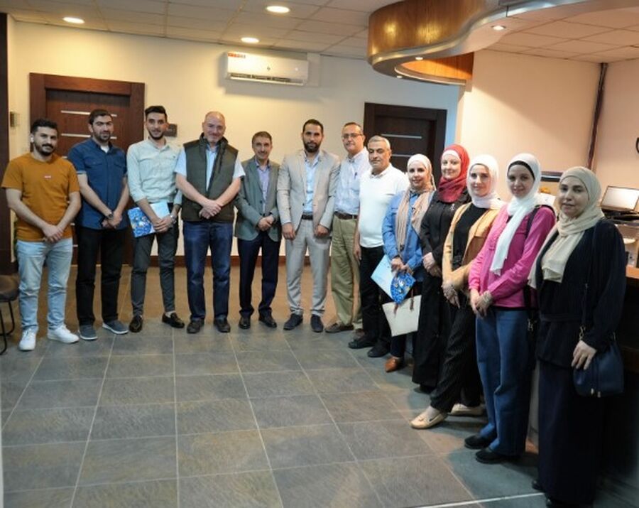 معهد ايجابي يختتم برنامجا تدريبيا بعنوان