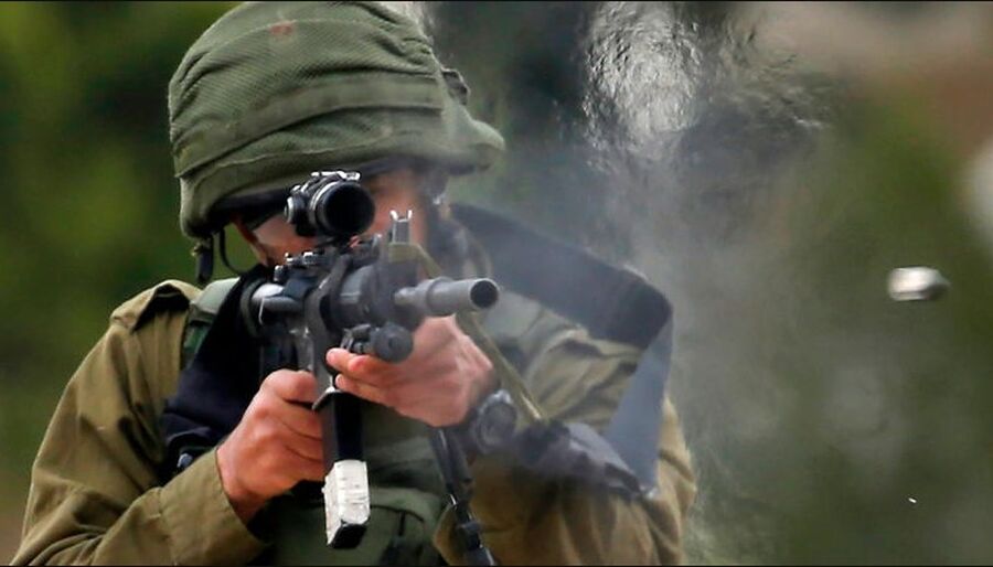 اصابة فتاة فلسطينية برصاص الاحتلال في