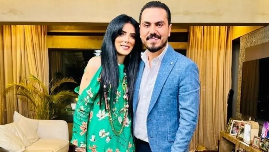 إعلامي عراقي يزعم ارتباطه بحورية فرغلي..