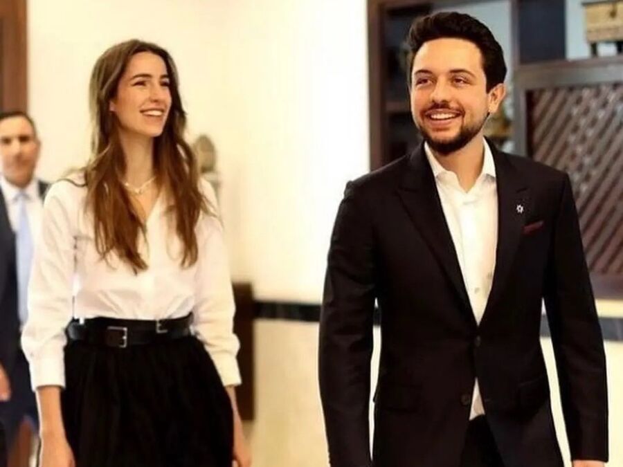 عرس الأمير الحسين.. بيعة جديدة للملك