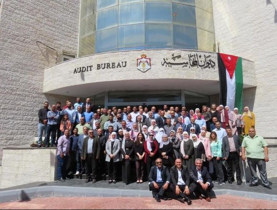 ديوان المحاسبة يشارك الوطن الاحتفال بزفاف