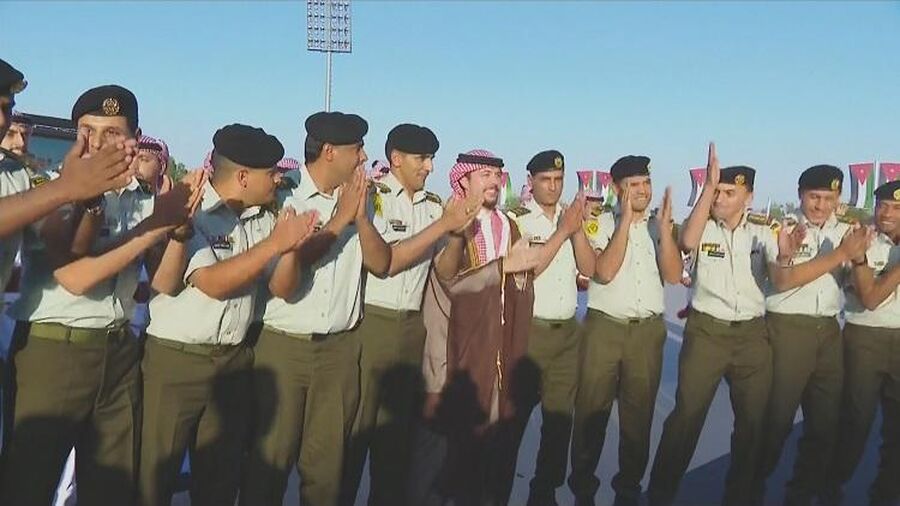 تعرفوا على تفاصيل ورموز حفل عشاء