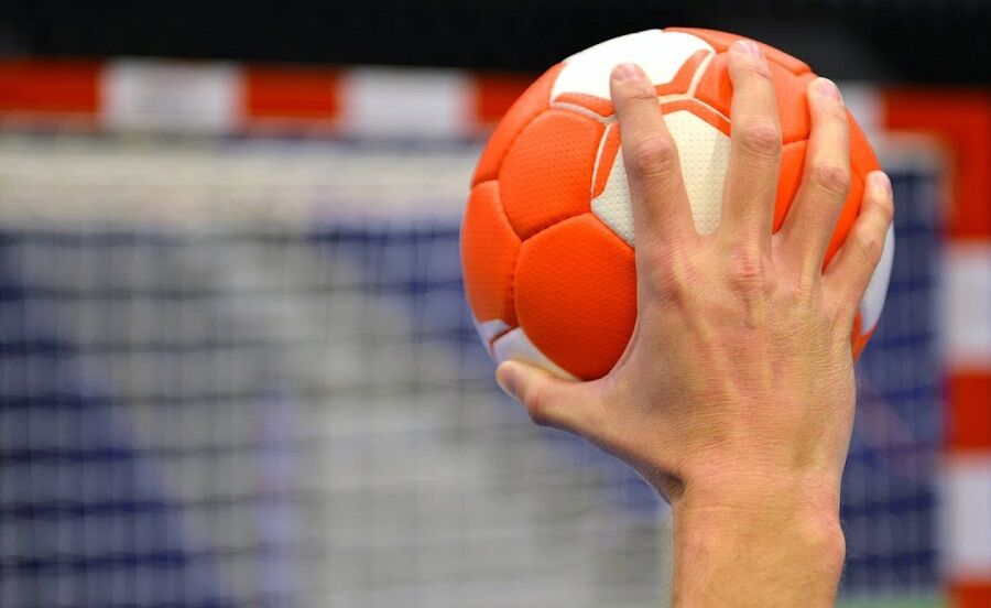 حرثا يتأهل لنهائي بطولة الناشئات لكرة