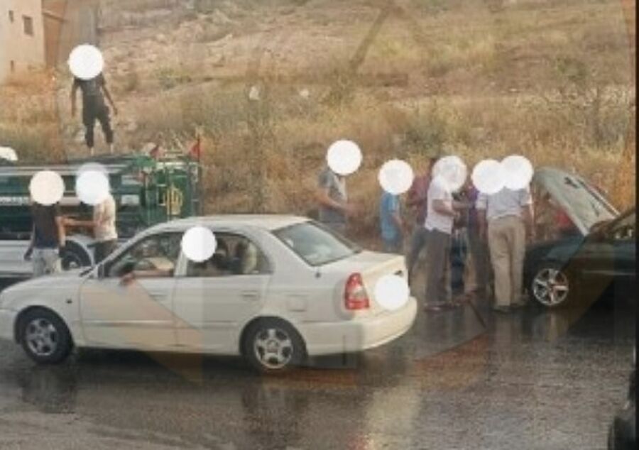 اشتعال النار داخل مركبة في طبربور..