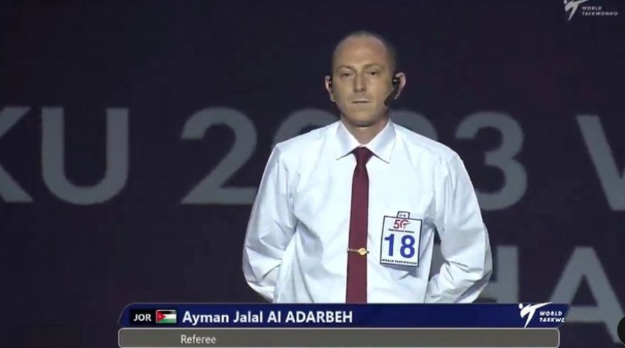 العداربة يفوز بجائزة أفضل حكم في