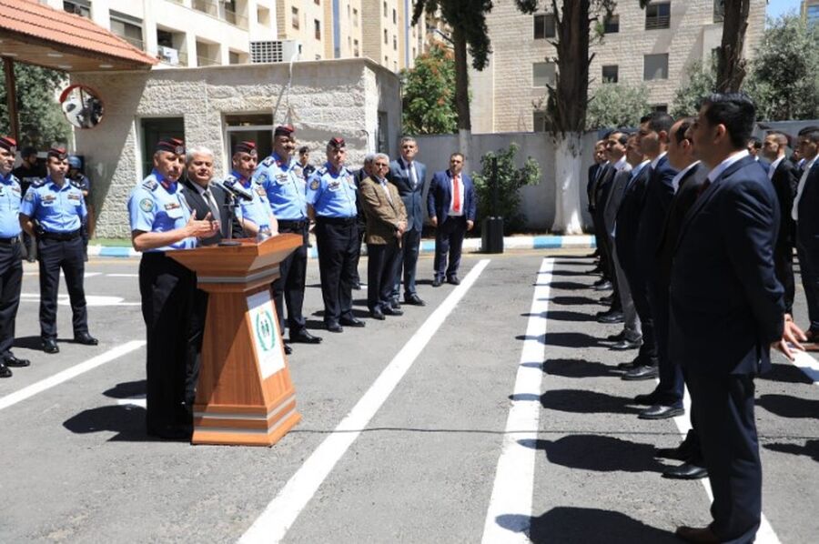 المعايطة يزور إدارة حماية الأسرة والأحداث..