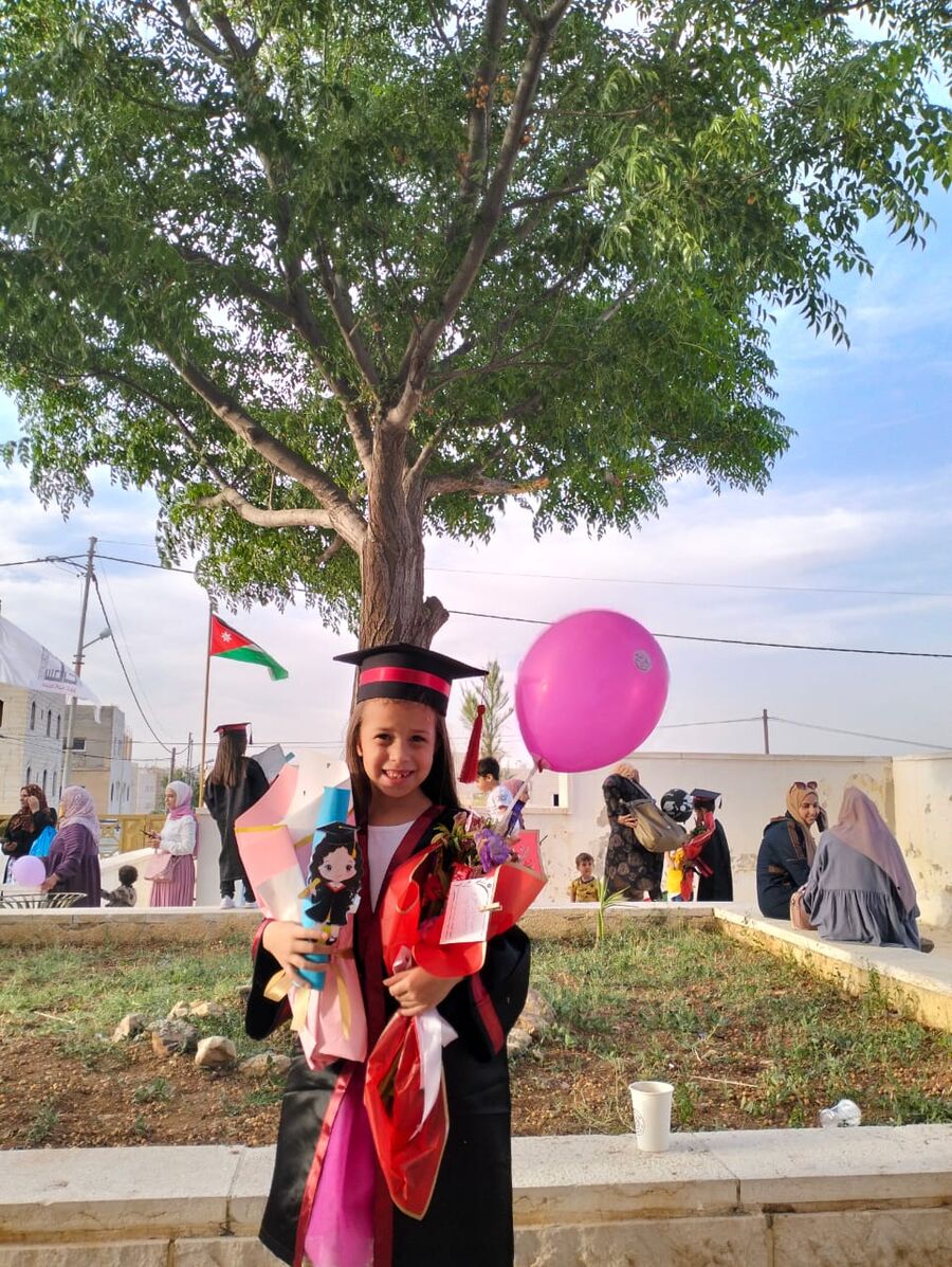 مريانا الحوج ترتدي روبها الأول