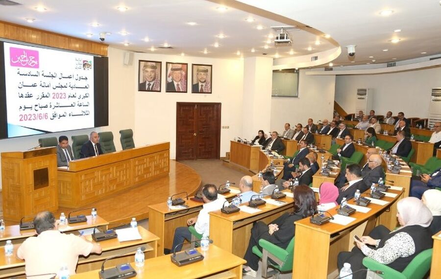 امين عمان يهنئ الملك والملكة بمناسبة