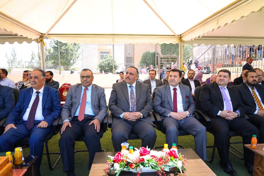 العلوم الإسلامية تحتفل بعيد الاستقلال وزفاف