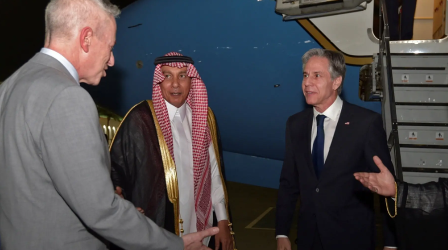 وزير الخارجية الأميركي يصل السعودية