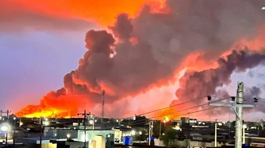 حريق ضخم في مستودعات الغاز جنوب