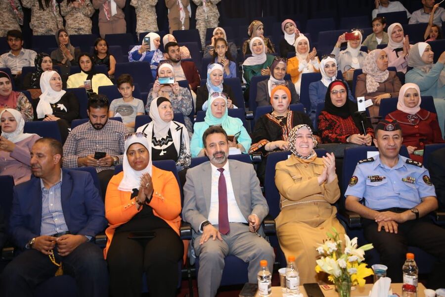 تربية وادي السير تحتفل بعيد الاستقلال