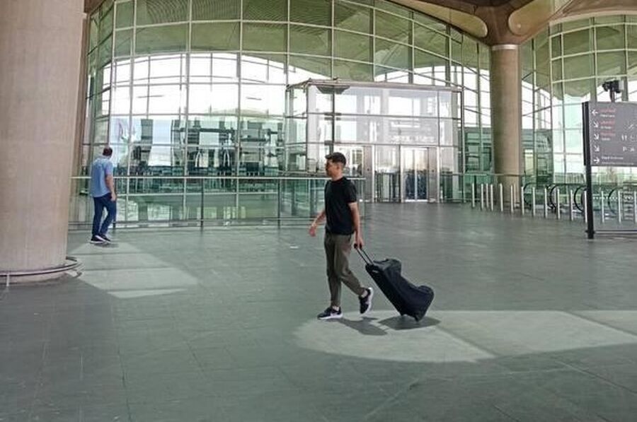 موهبة الوحدات يطير إلى قطر