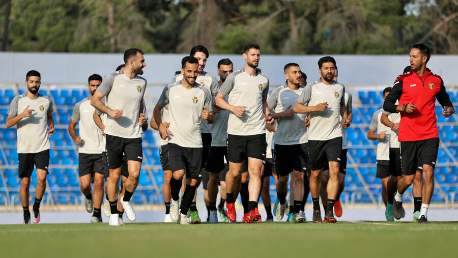 أحمد العرسان يرافق منتخب النشامى لمواجهتي