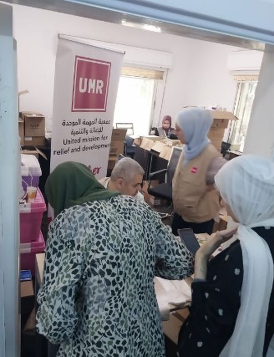 يوم طبي في جمعية تحفيز (صور)