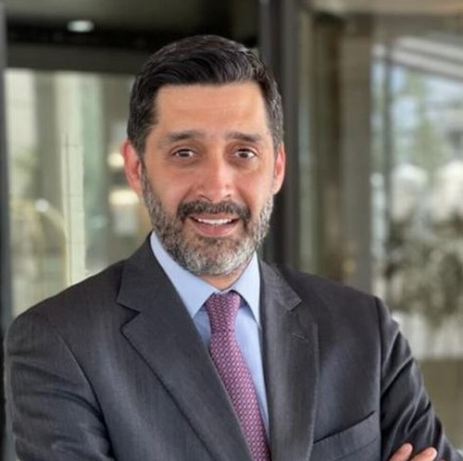 فورسيزونز عمّان يحتفل بعامه العشرين بحضور