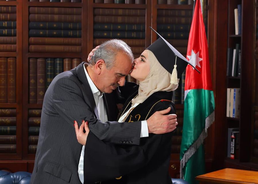 رحمة مهاوش العبداللات.. مبارك الطب