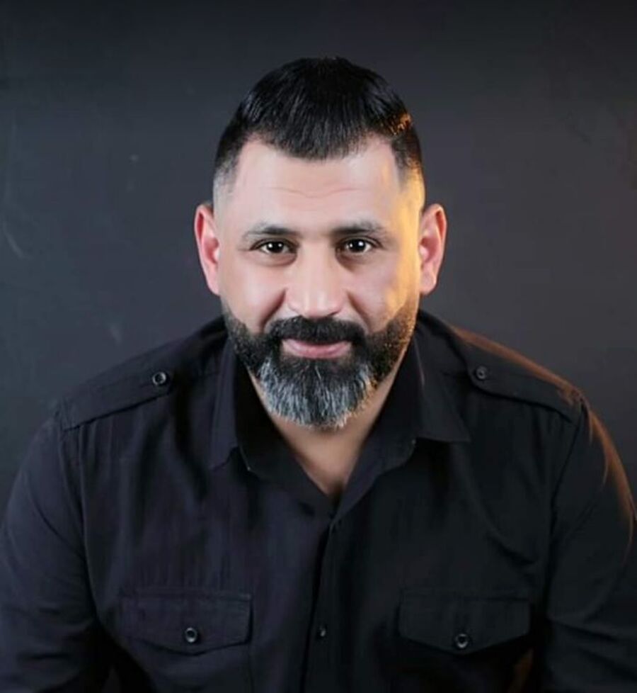 الفنان الأردني حمزه عياش يبدع في