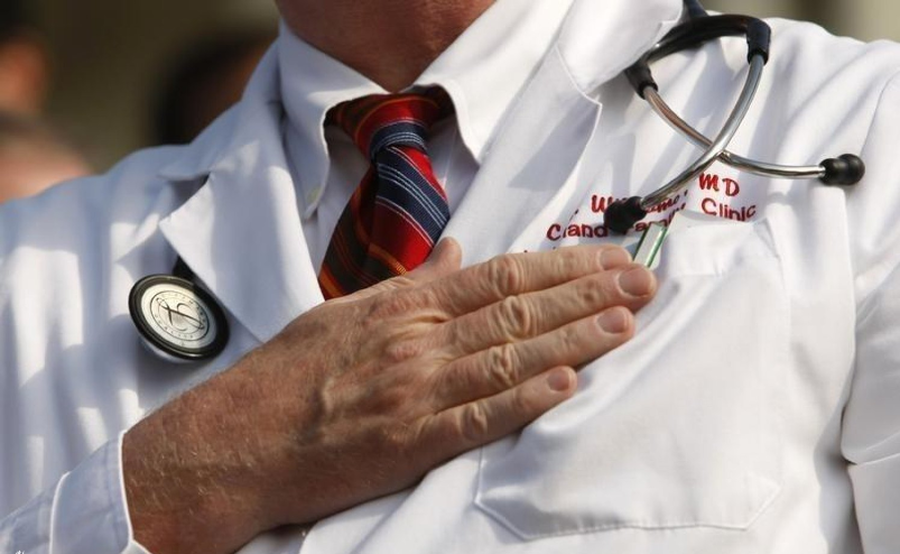 طبيب يوضح كيفية تجنب النوبة القلبية