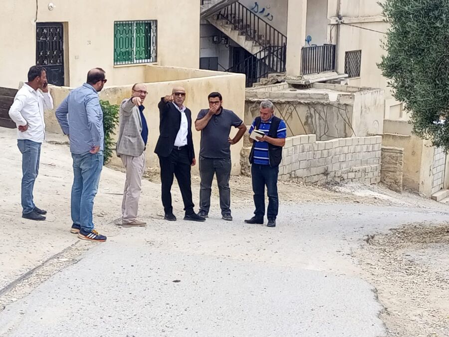 مليون و200 ألف دينار عطاءات لتعبيد