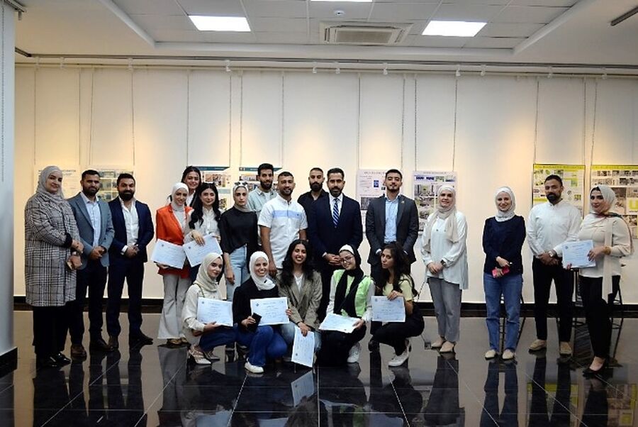 التحكيم لمشاريع مقترحة بقسم التصميم الداخلي